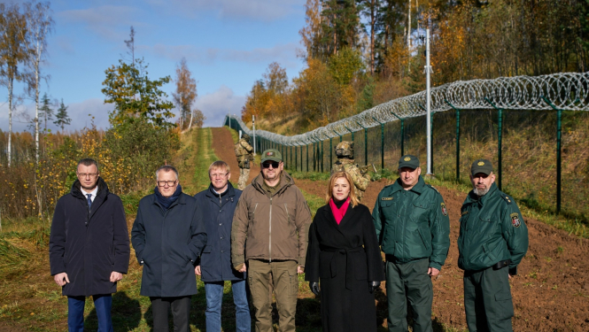 Austrumu robežas apmeklējums