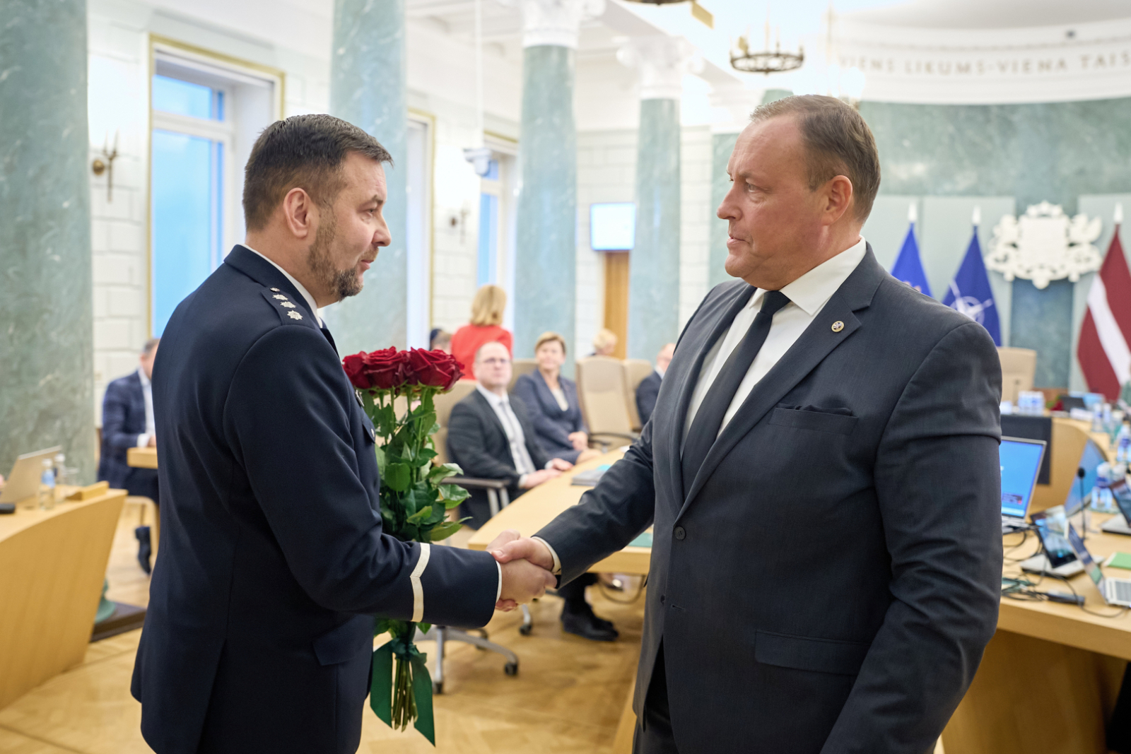 MK sēdē piešķir ģenerāļa pakāpi