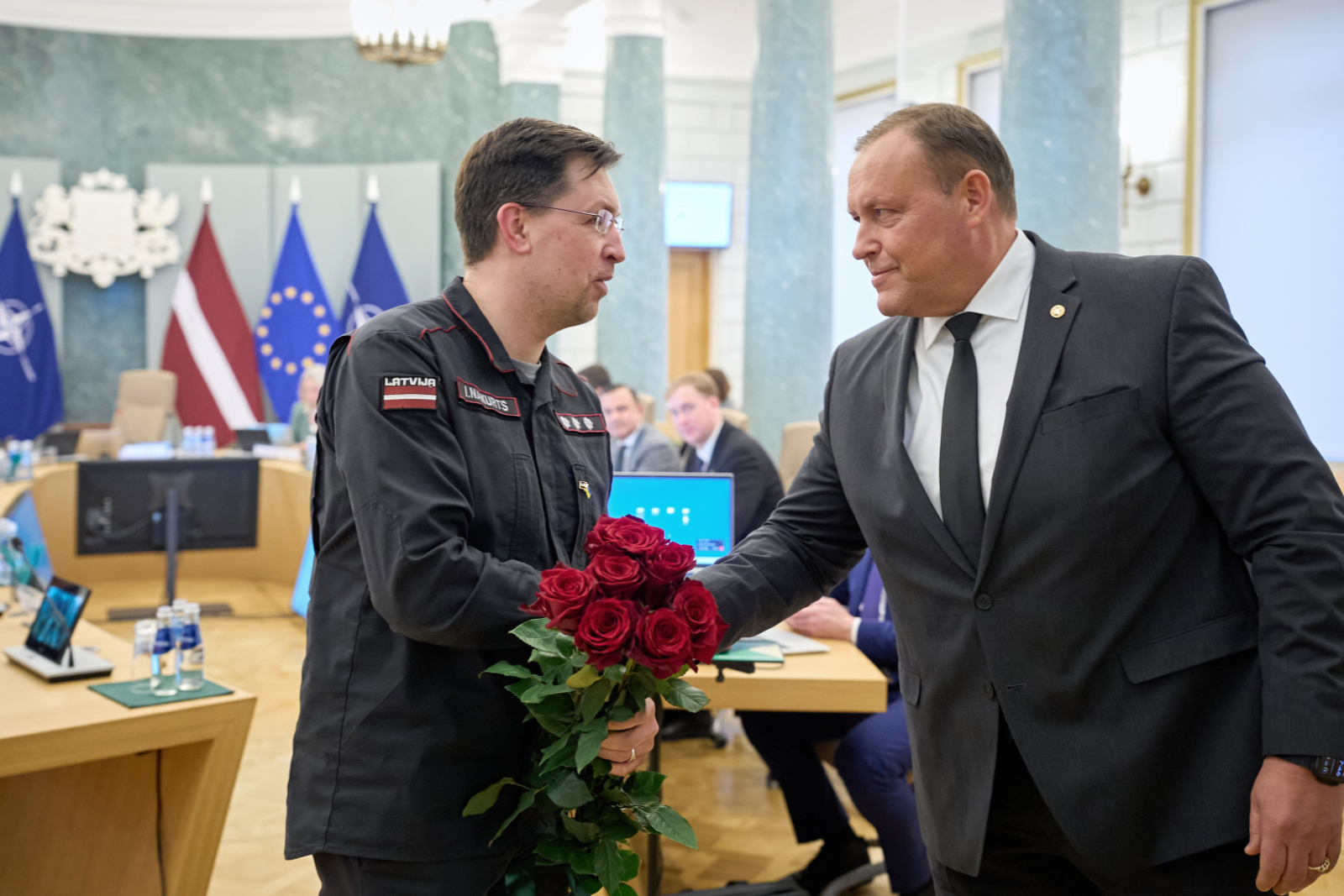 MK sēdē piešķir ģenerāļa pakāpi