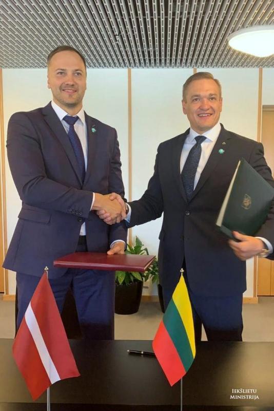 Latvijas-Lietuvas-iekslietu-ministri