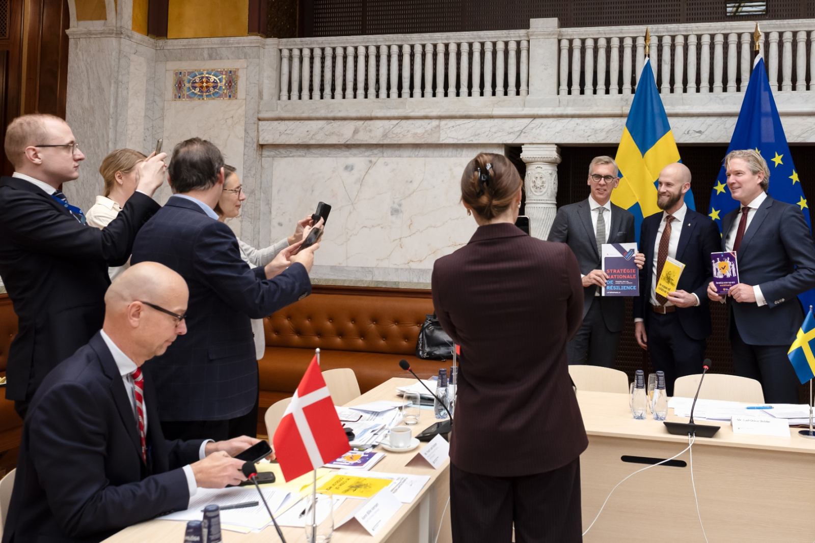 Eiropas civilās aizsardzības un sabiedrības noturības koalīcija diskutē par civilās un militārās jomas sadarbību