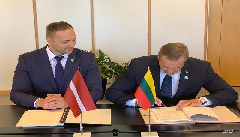 Latvijas-Lietuvas-iekslietu-ministri