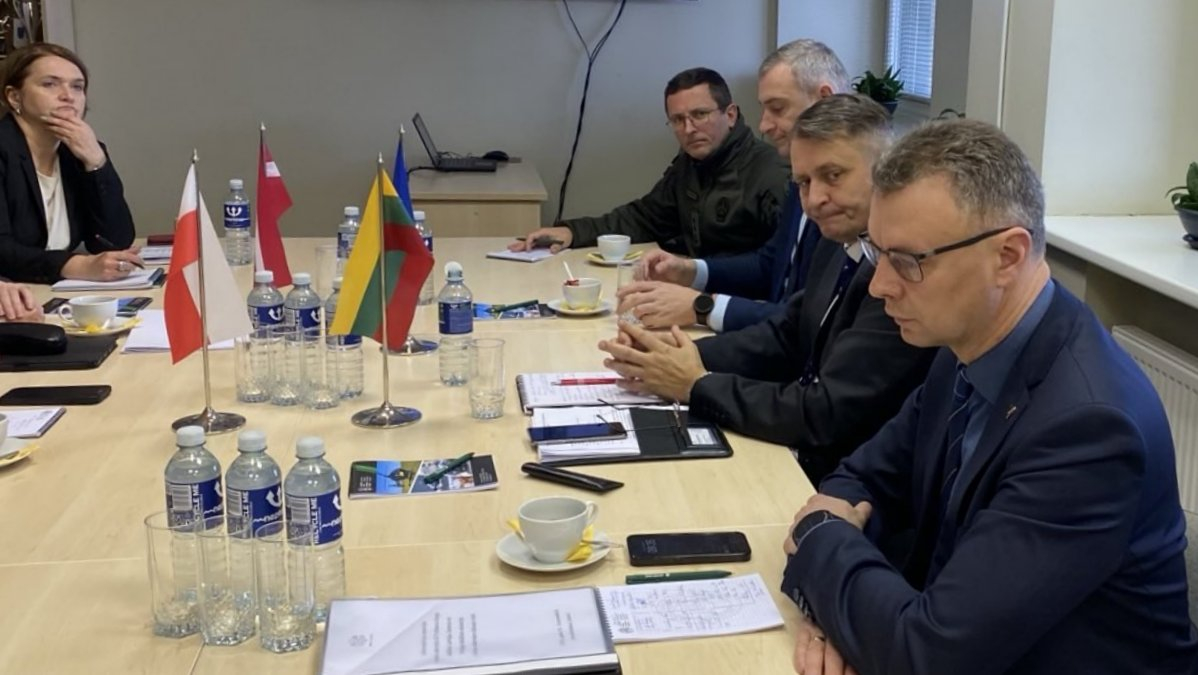 Latvijas, Lietuvas un Polijas Iekšlietu ministrijas delegācijas pārrunā aktuālos drošības izaicinājumus uz austrumu robežas 