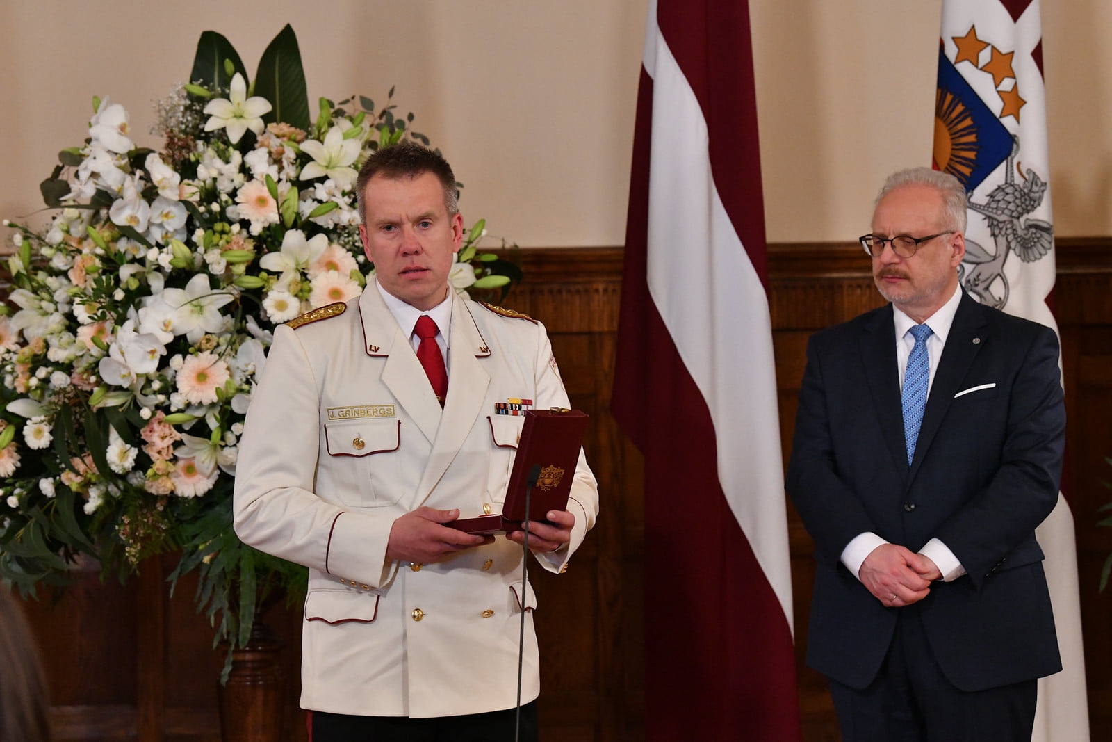 Apbalvojuma pasniegšana 