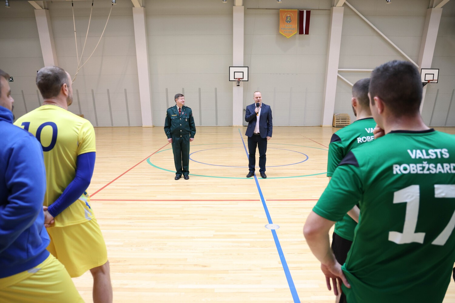 Iekšlietu ministrijas čempionāta sacensībās telpu futbolā uzvar  Valsts robežsardzes komanda