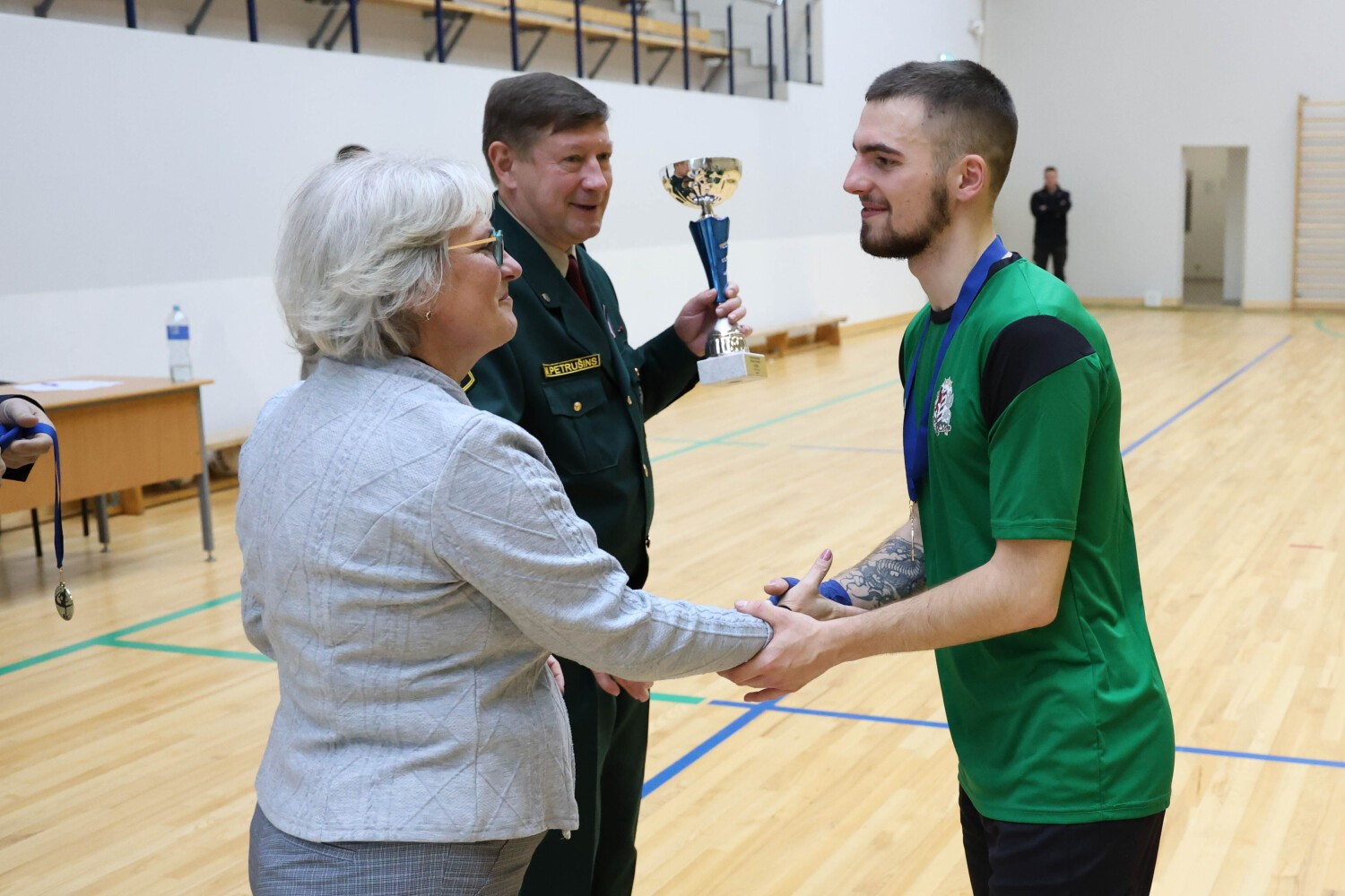 Iekšlietu ministrijas čempionāta sacensībās telpu futbolā uzvar  Valsts robežsardzes komanda