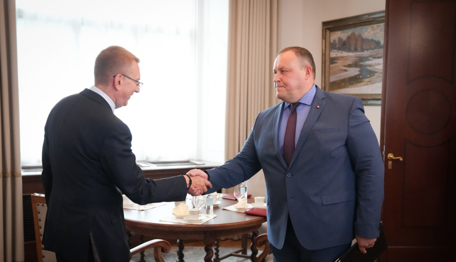 Iekšlietu ministrs tiekas ar Valsts prezidentu