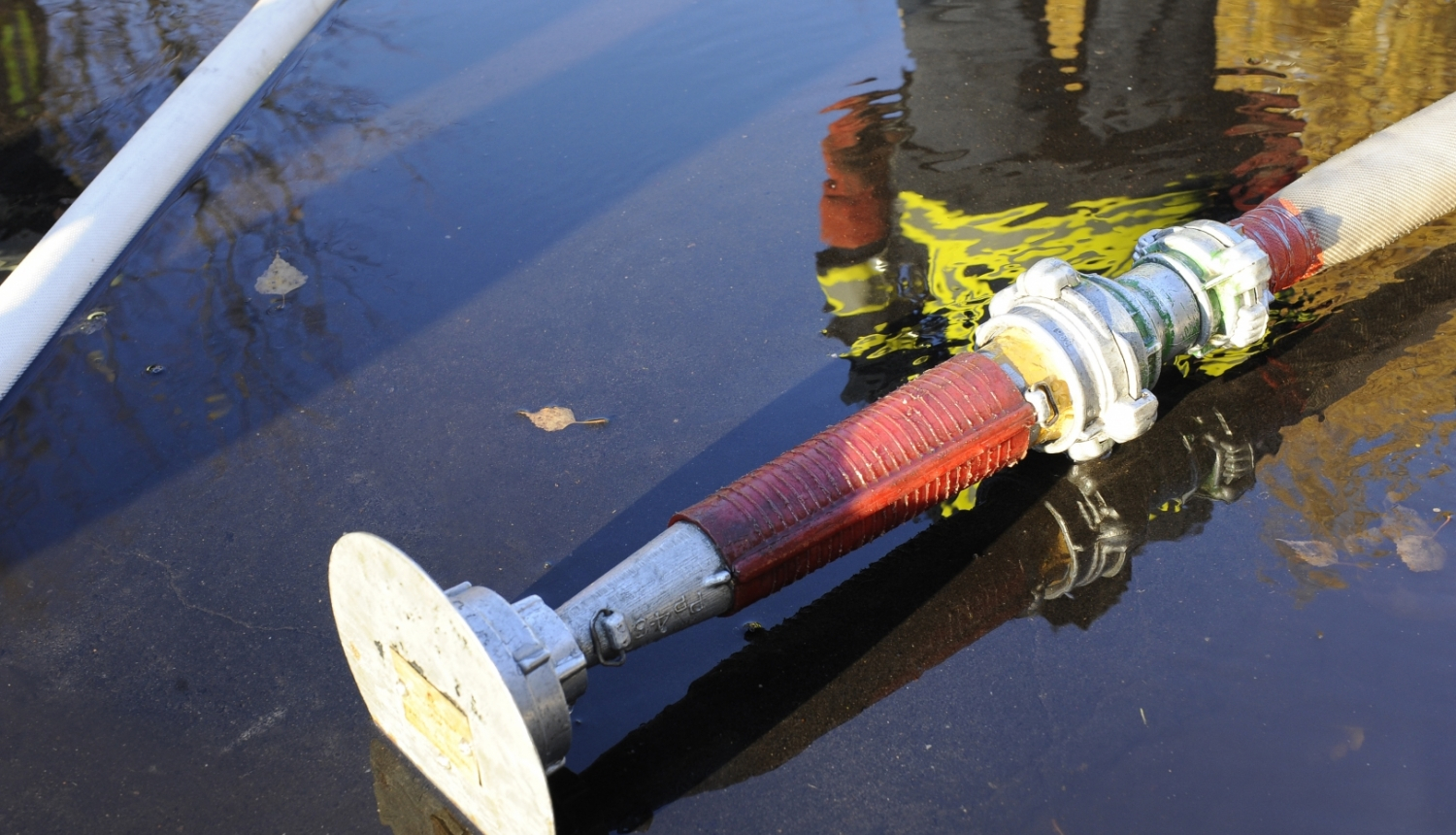 Ugunsdzēsēju šļūtene