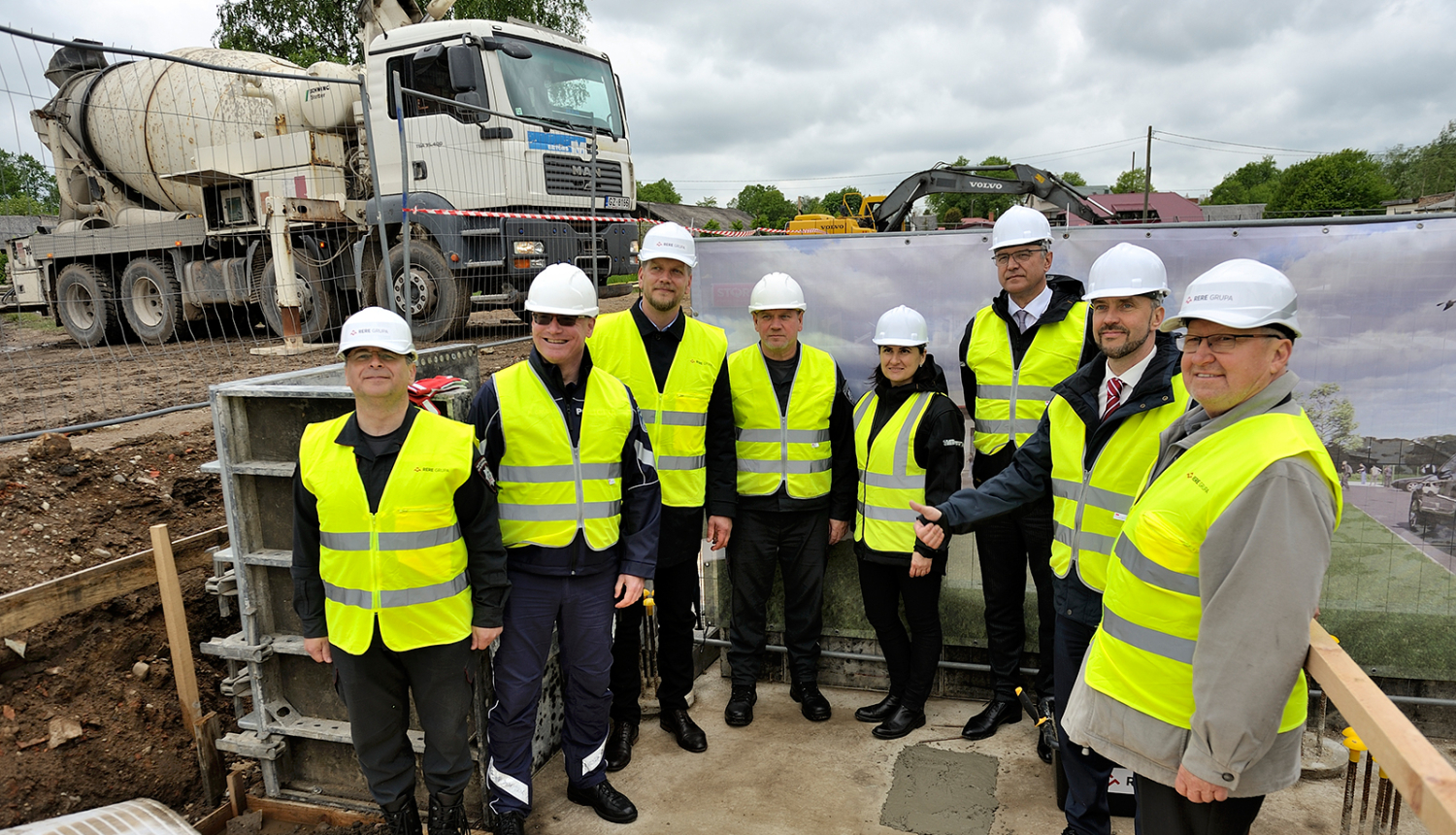 Ar svinīgu kapsulas iemūrēšanu uzsāk katastrofu pārvaldīšanas centru būvniecību Latvijā