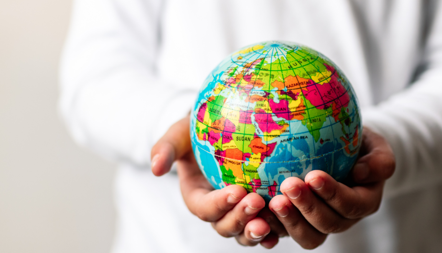 Zemeslode plaukstās