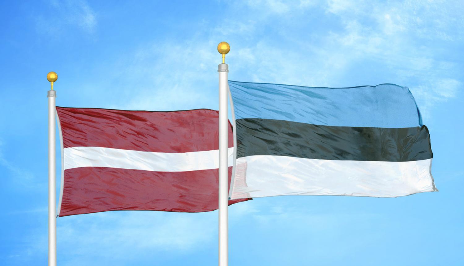 Latvijas un Igaunijas karogs