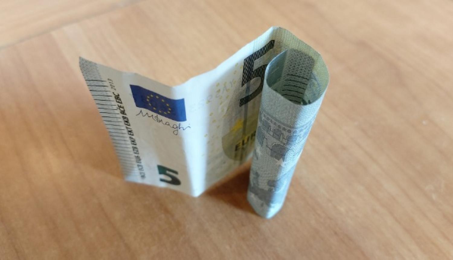 5_eiro