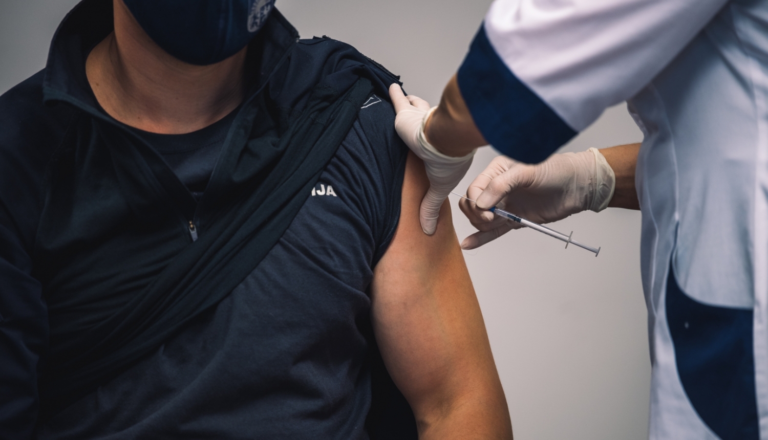 Vakcinē Valsts policiju