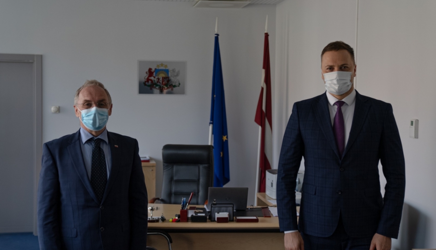 Slovēnijas iekšlietu ministrs un Latvijas iekšlietu ministrs