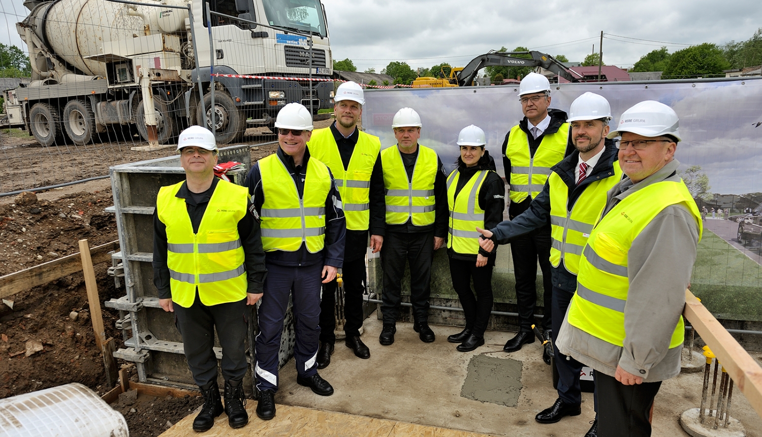 Ar svinīgu kapsulas iemūrēšanu uzsāk katastrofu pārvaldīšanas centru būvniecību Latvijā